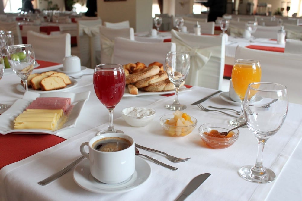 Фото Famissi Eden Hotel