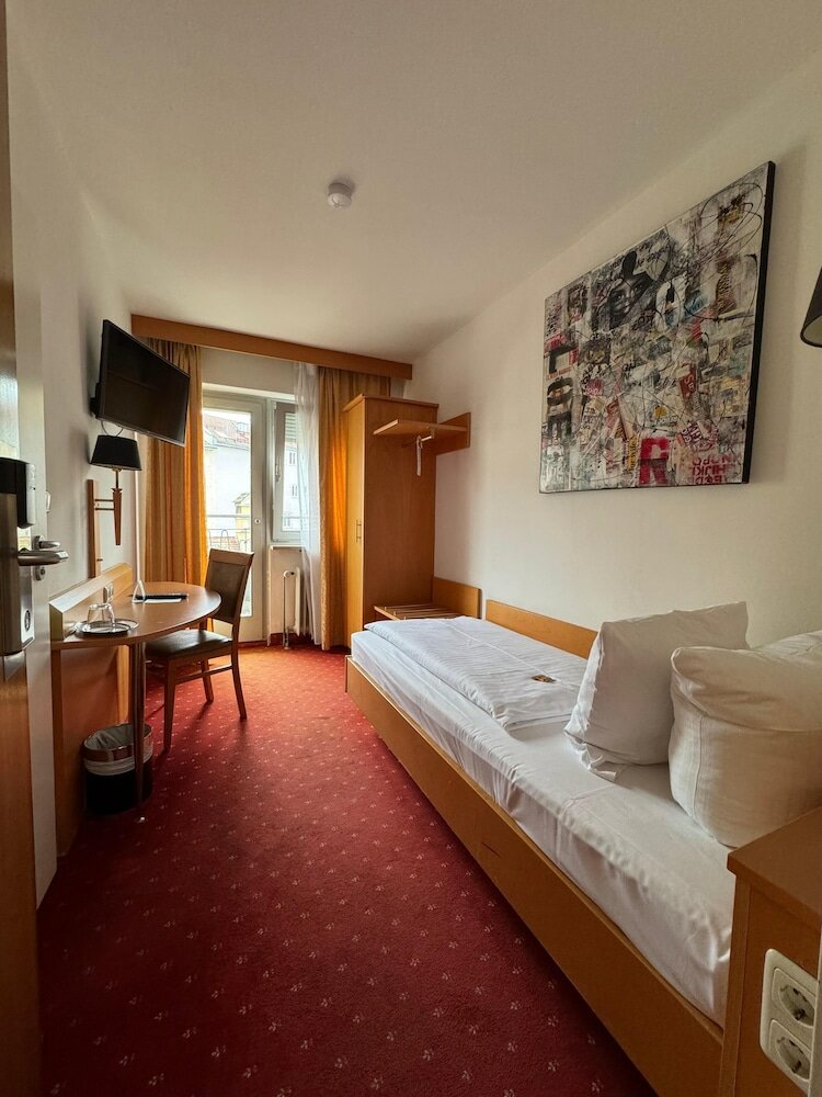 Фото Centro Hotel Mondial