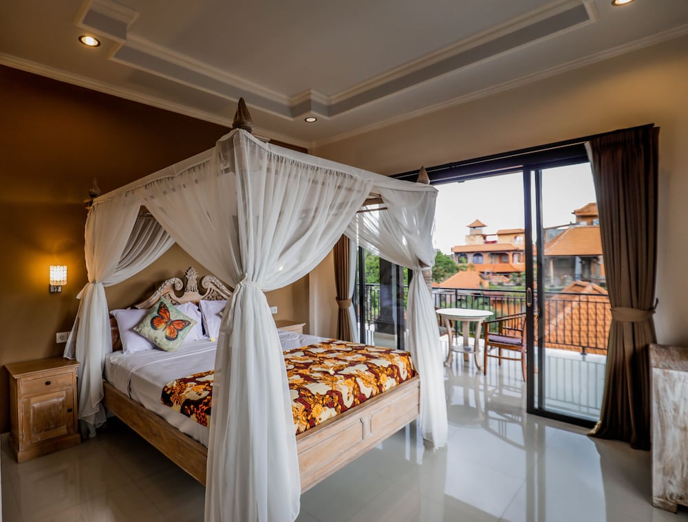 Фото Warji House 1