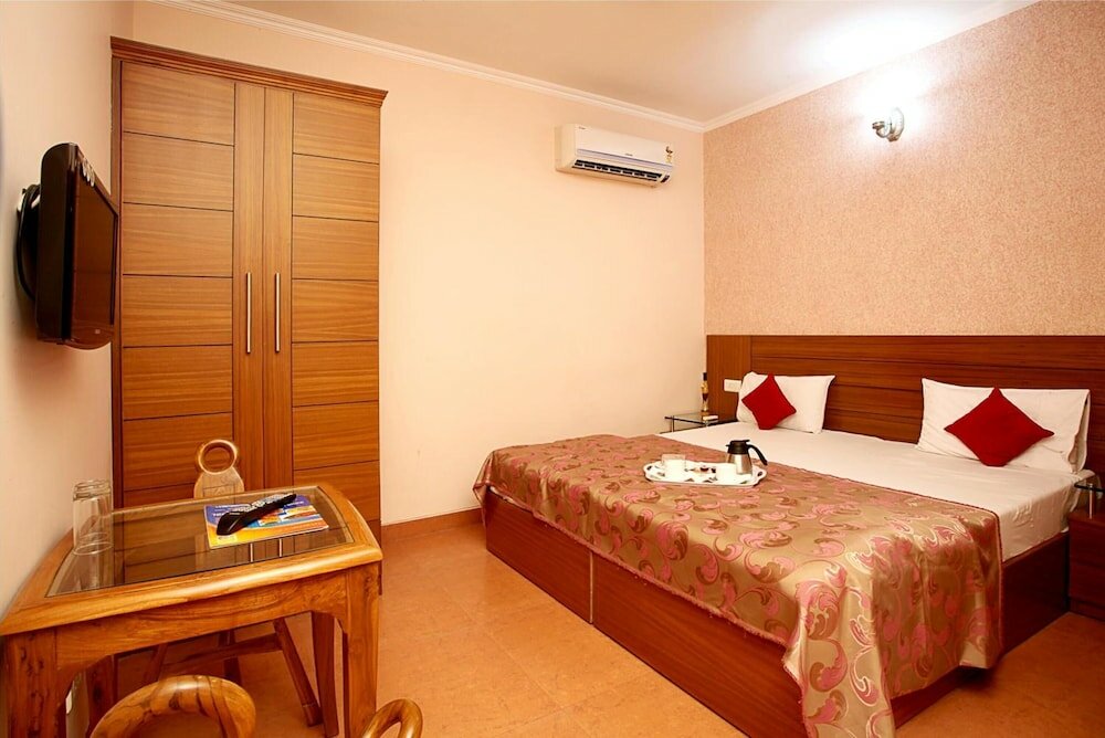Фото Hotel Sidharth Regency