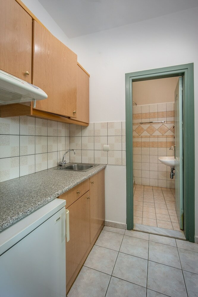 Фото Astir Studios