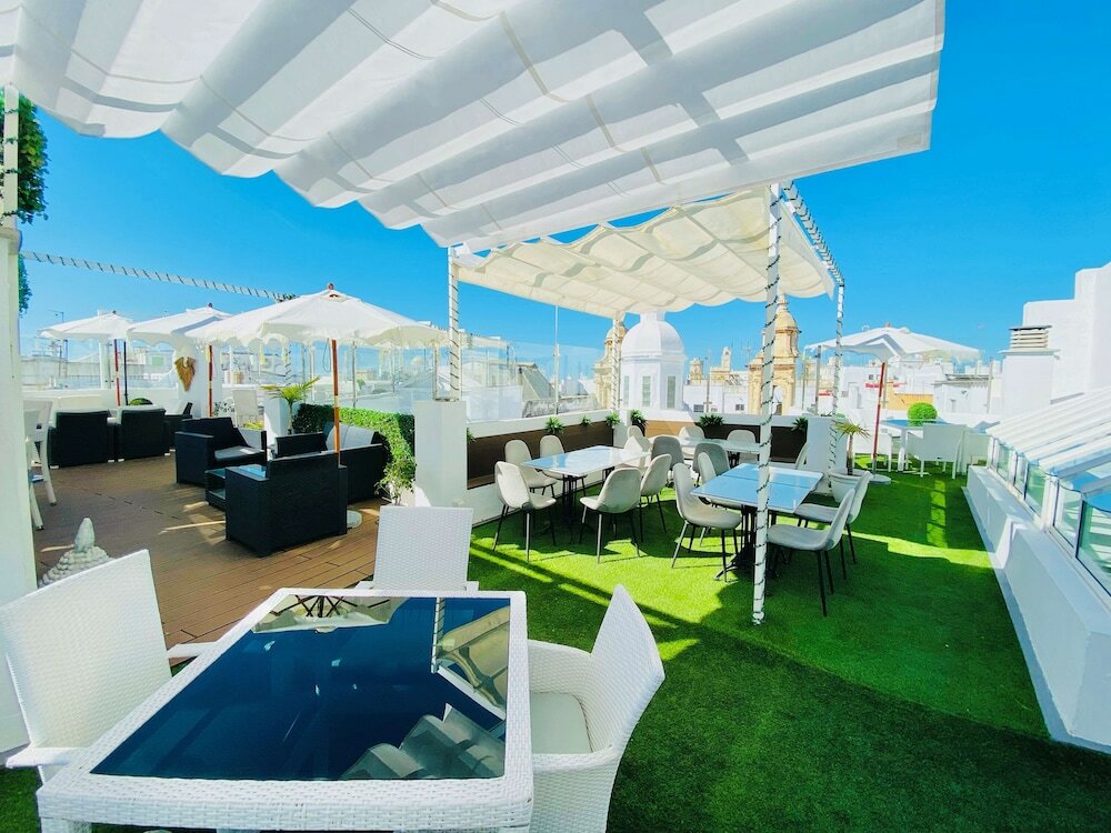 Фото Hotel Las Cortes De Cádiz