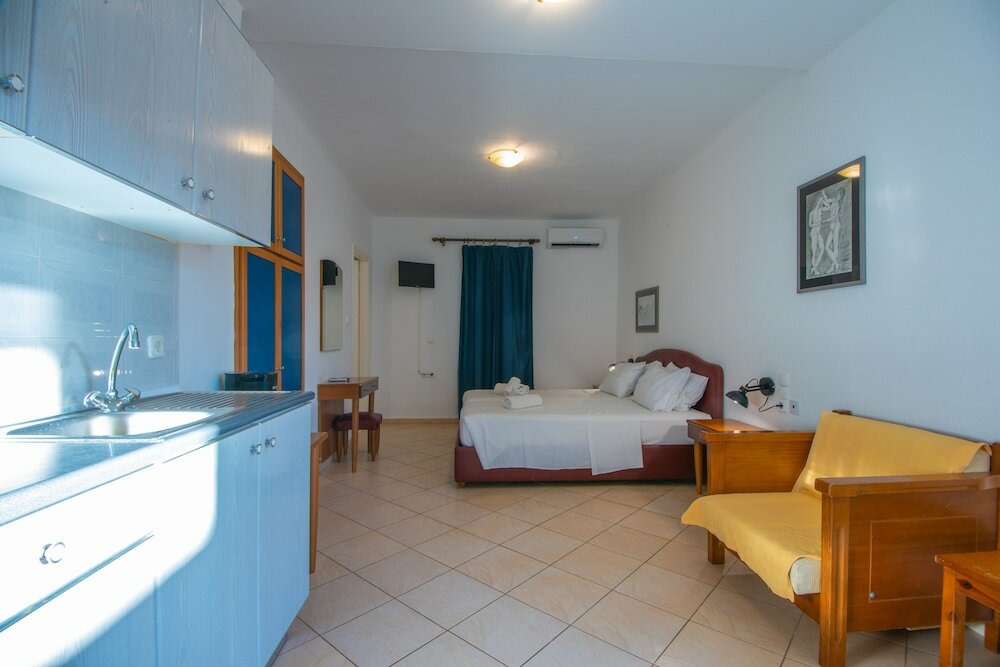 Фото Hotel Polydoros