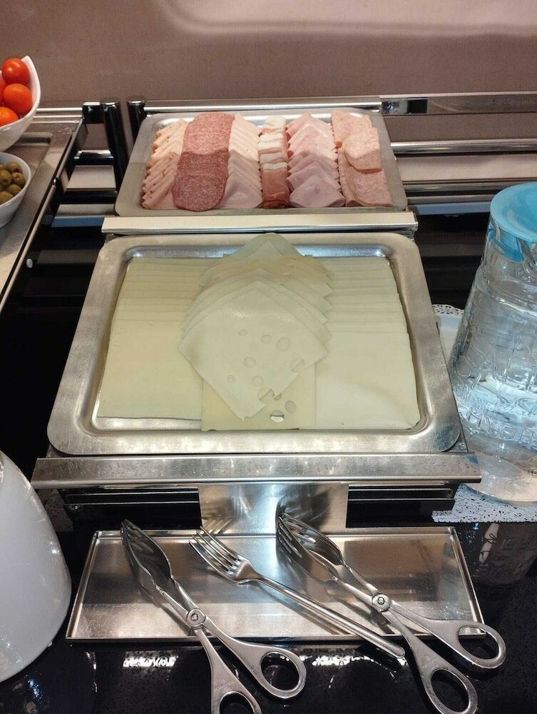 Фото Alma Boutique Hotel