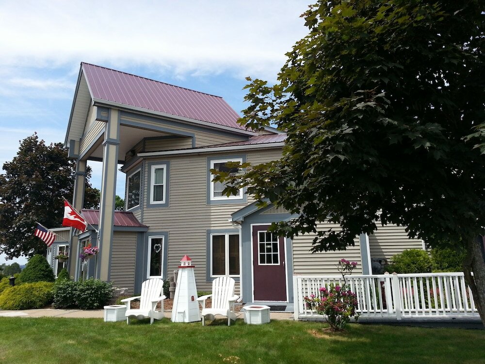 Фото Granite Town Hotel