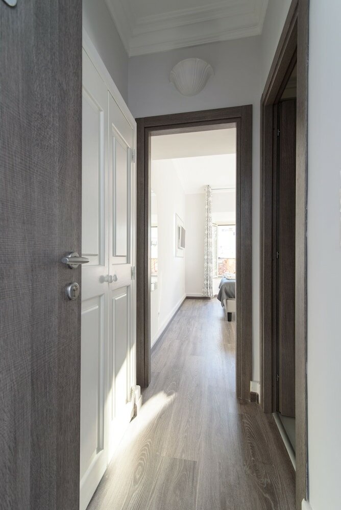 Фото White Caesar Guesthouse