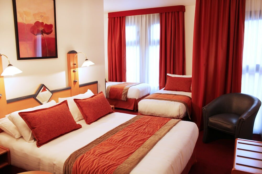 Фото отеля 3