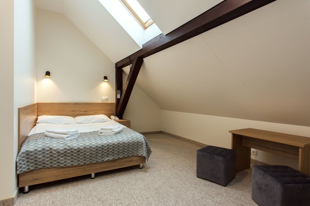 Фото Old Town Trio Hotel