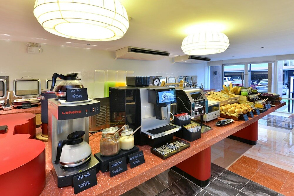 Фото The Grass Serviced Suites