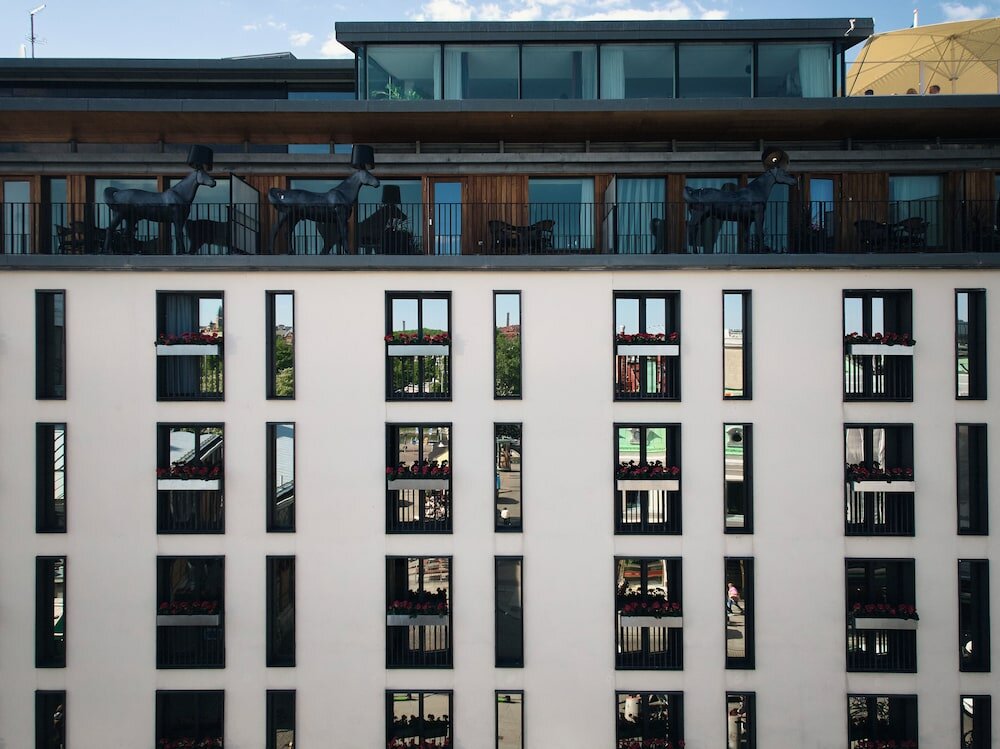 Фото Avalon Hotel