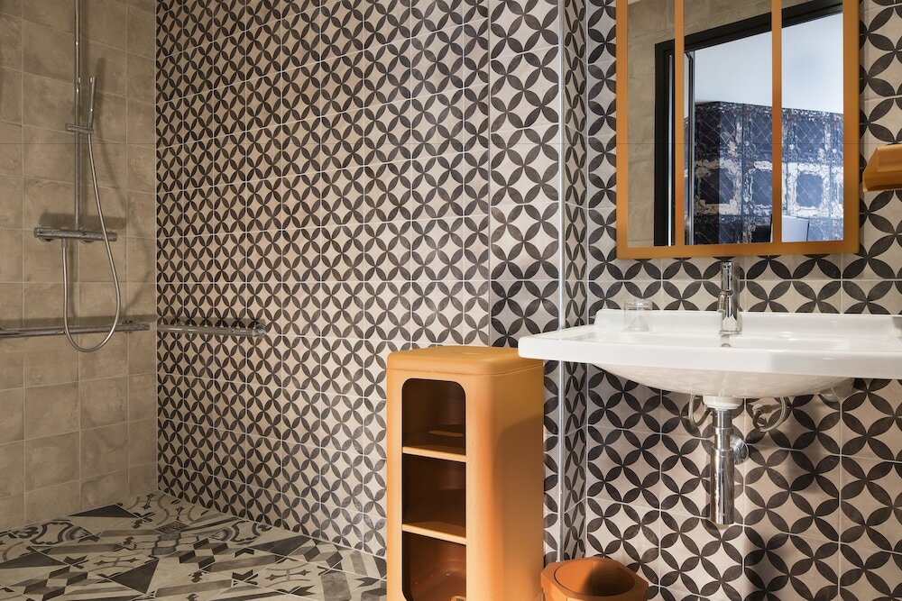 Фото Hotel Espace Champerret