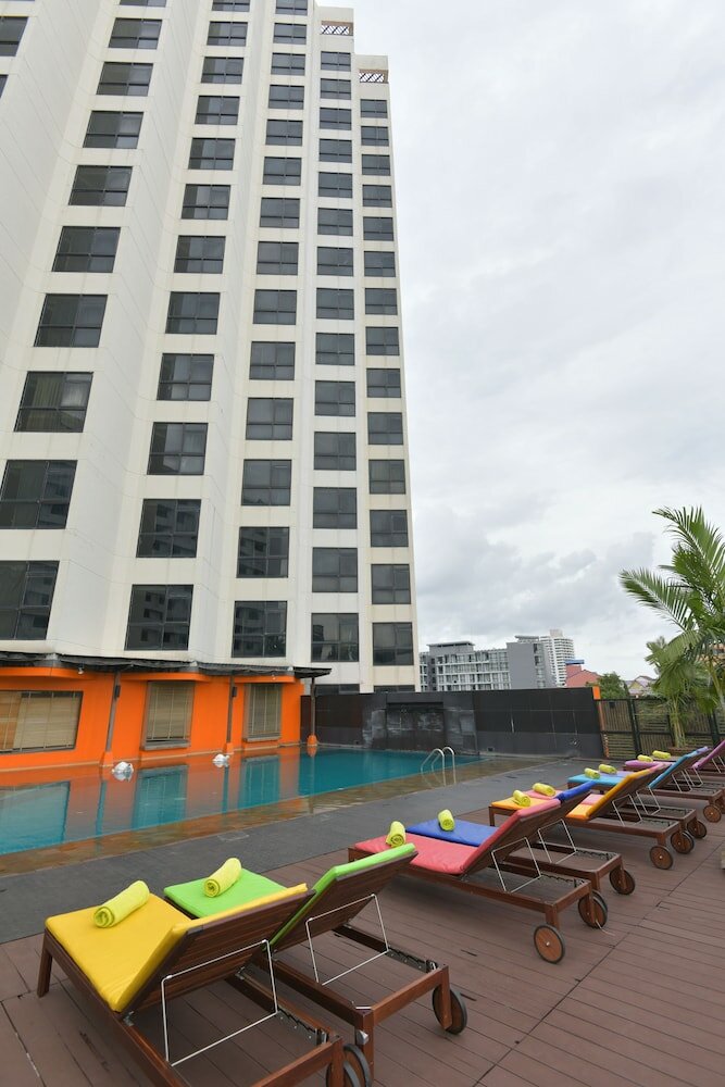 Фото The Seasons Pattaya