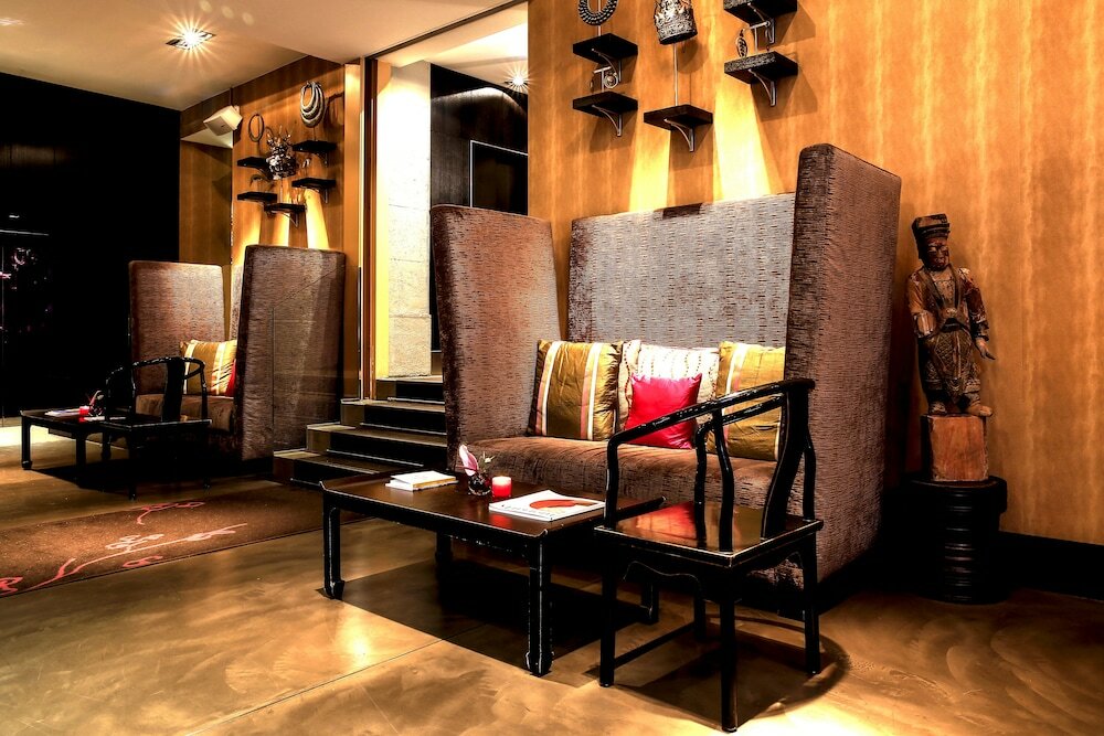 Фото Eastwest Hotel