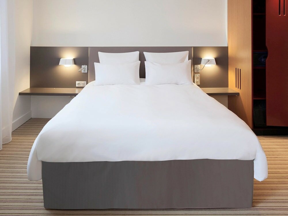 Фото Novotel Suites Geneve Aeroport