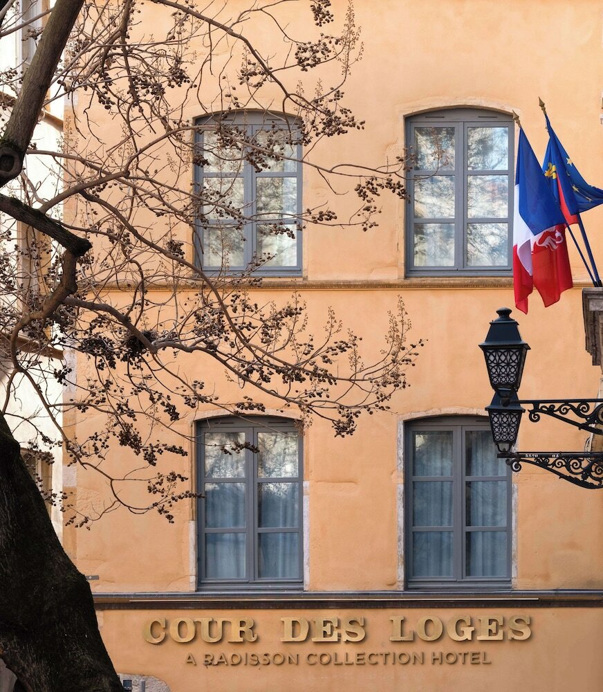 Фото Cour des Loges Lyon, A Radisson Collection Hotel