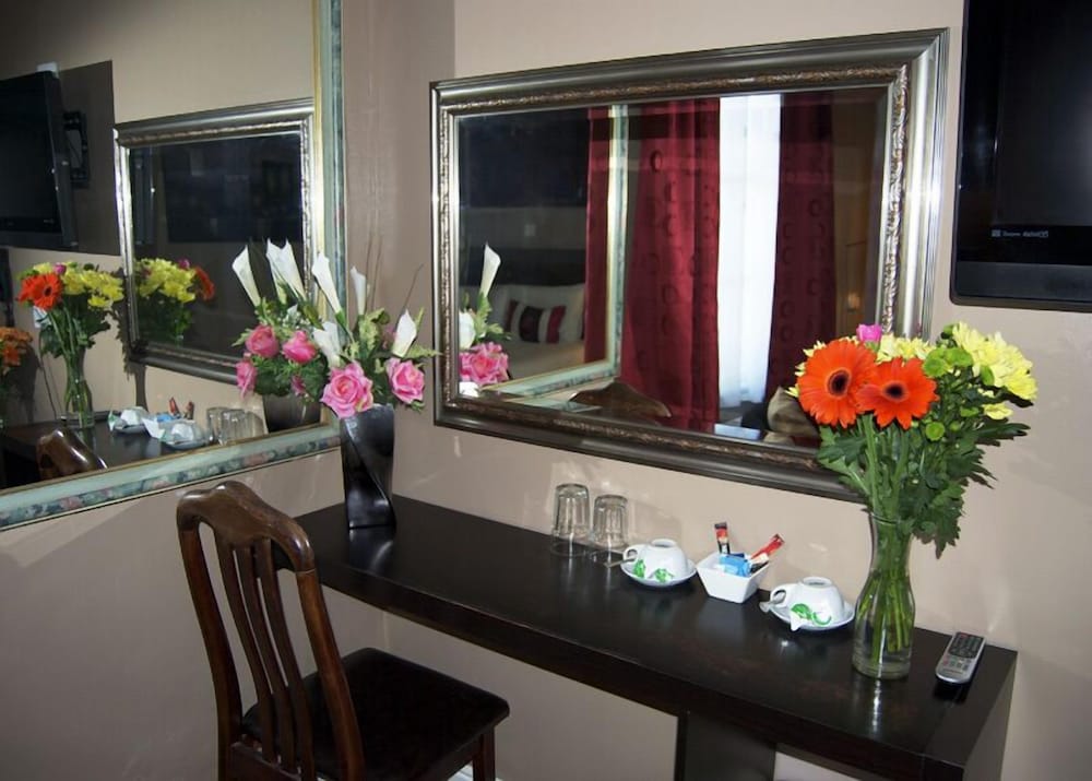 Фото Villaggio Hotel & Restaurant