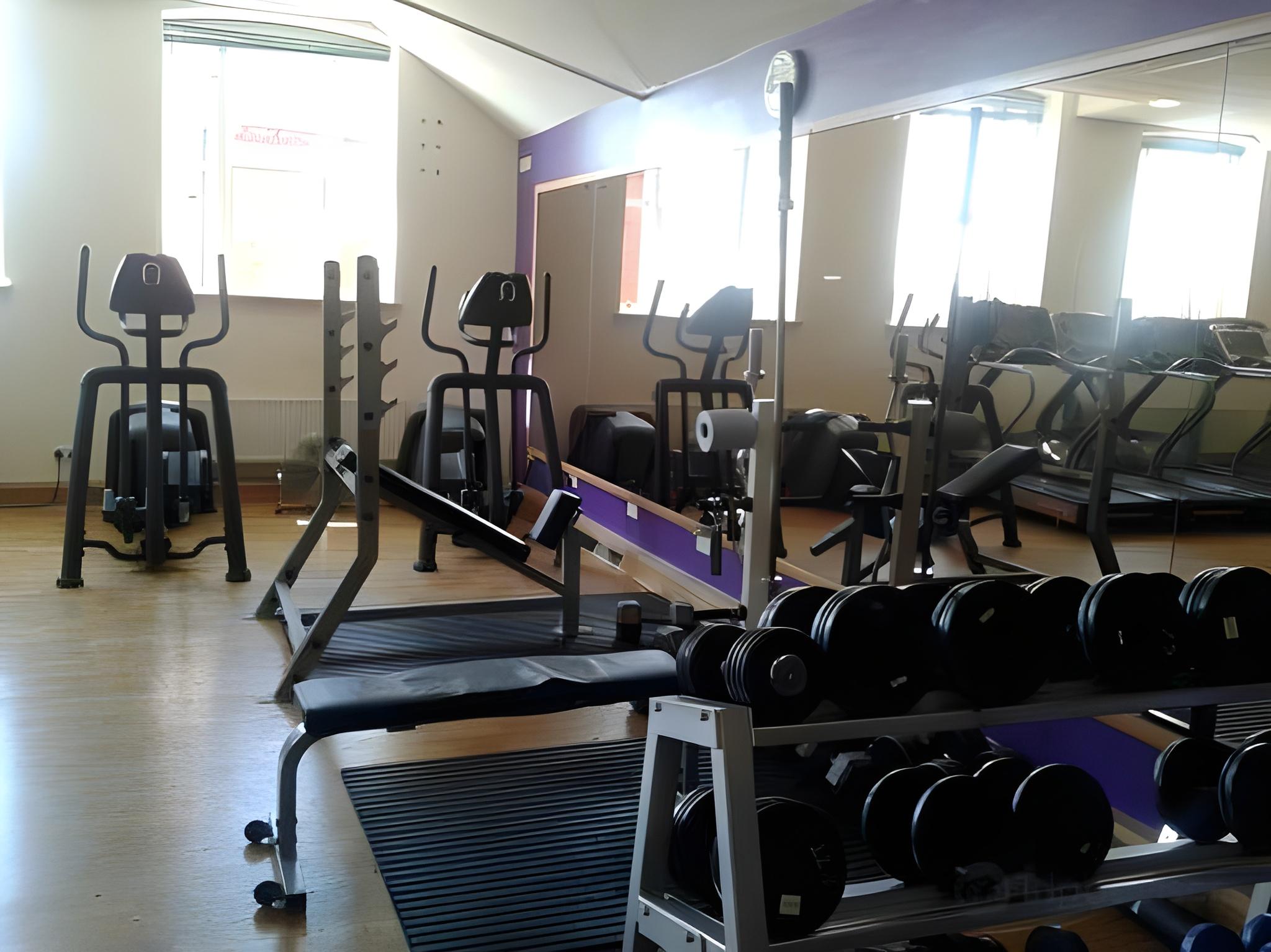 Фото Leasowe Castle