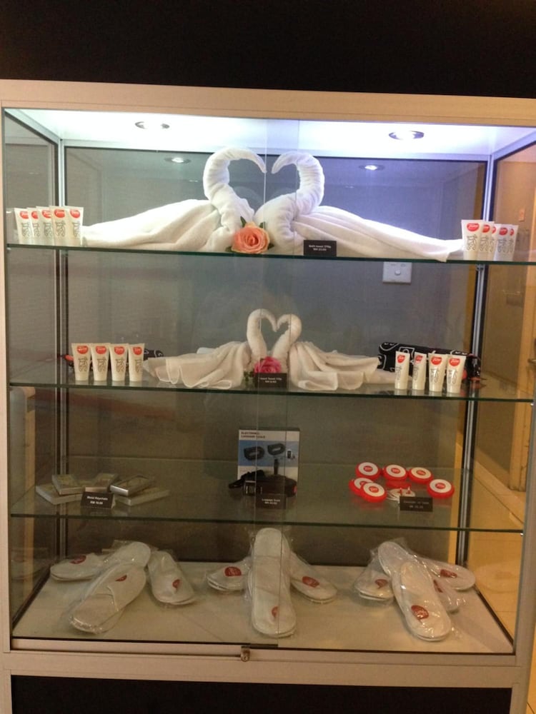 Фото Tune Hotel - Danga Bay, Johor