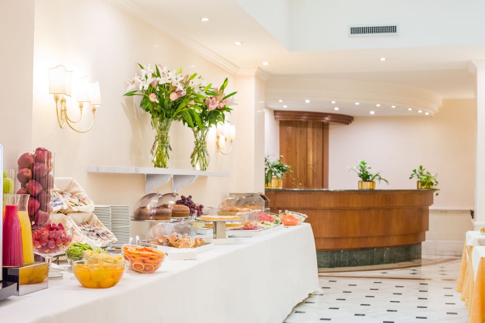 Фото Raeli Hotel Luce