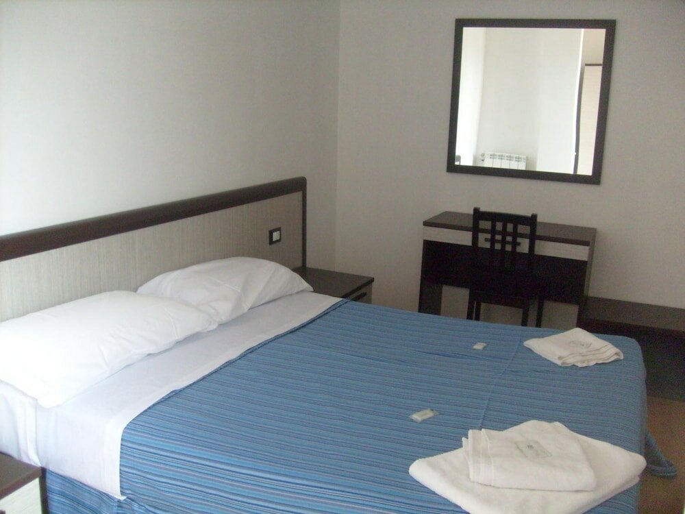 Фото Hotel Euro Inn