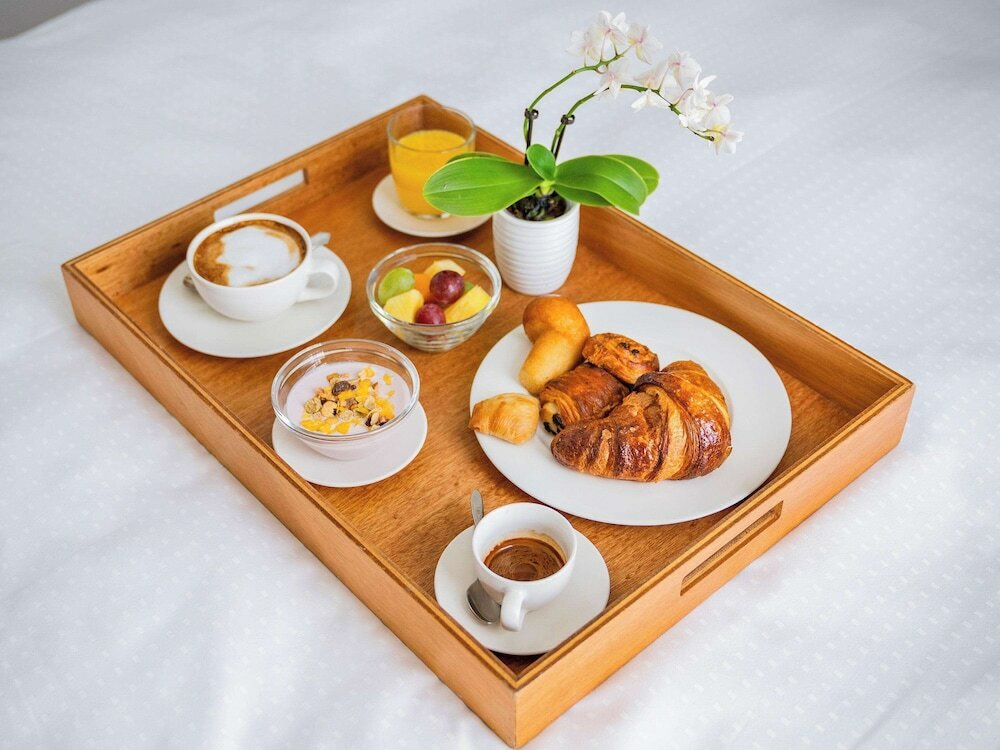 Фото Mercure Napoli Centro Angioino