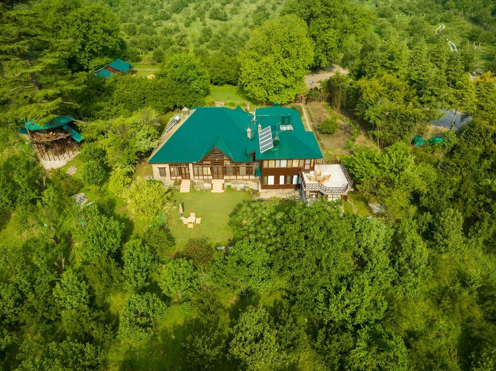 Фото Amã Stays & Trails Ramgarh Heritage Villa, Manali