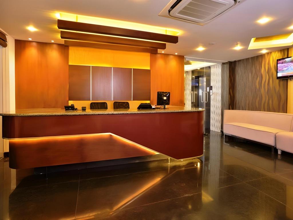 Фото Hotel Town Tower