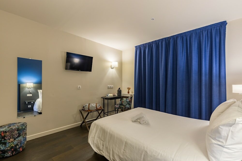 Фото Hôtel Restaurant Le Victoria