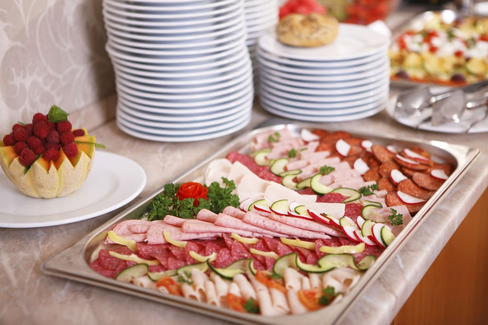 Фото Six Inn Hotel