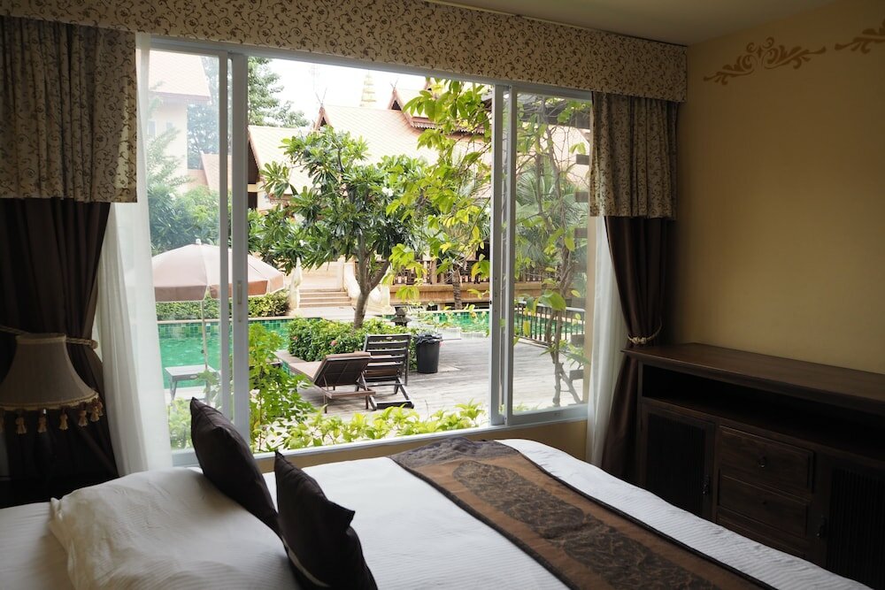 Фото Villa Thongbura