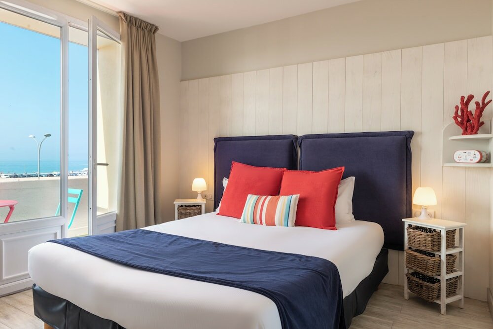 Фото Hotel De La Plage