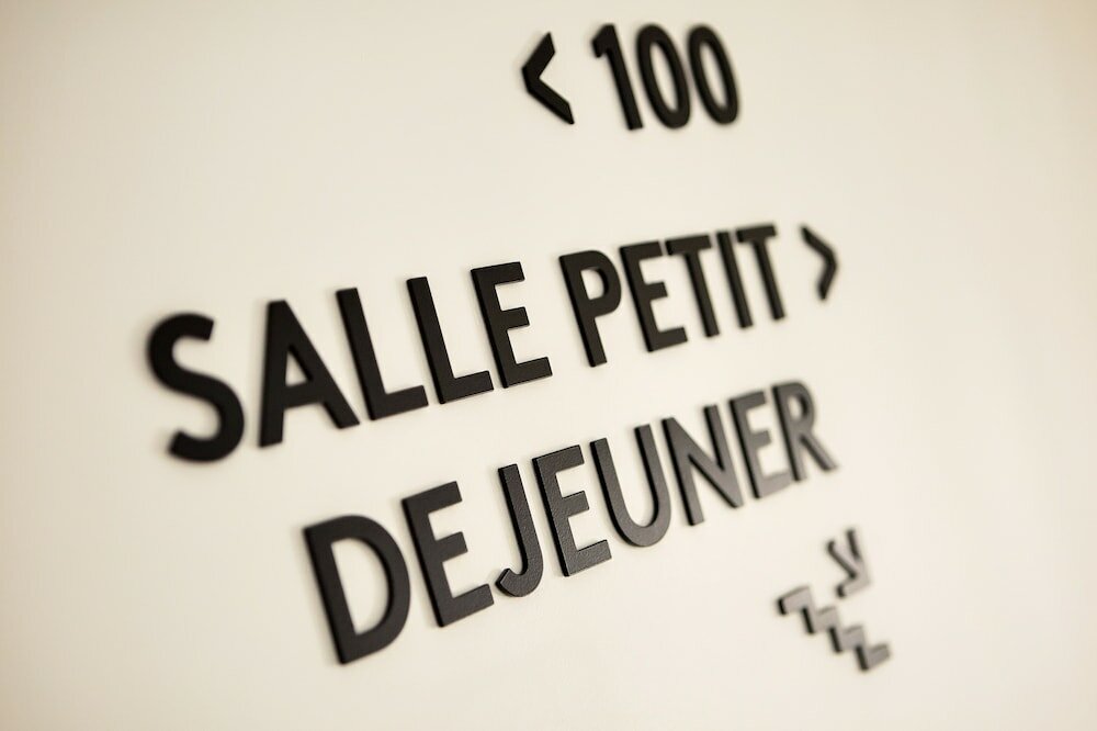 Фото New Hotel Le Voltaire