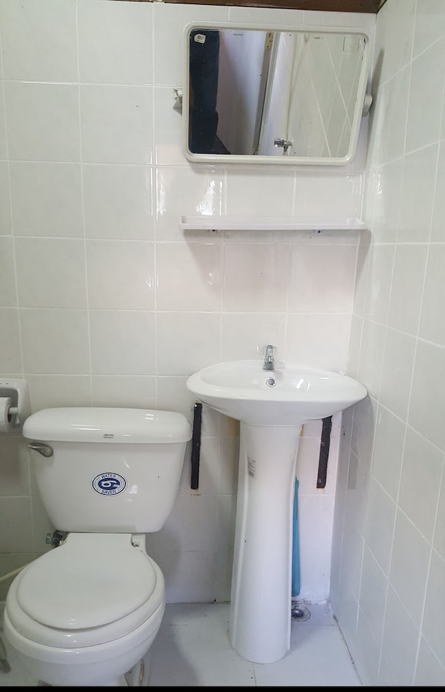 Фото Sugar Cane Guest House 1