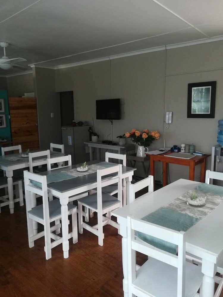 Фото The Birdhouse