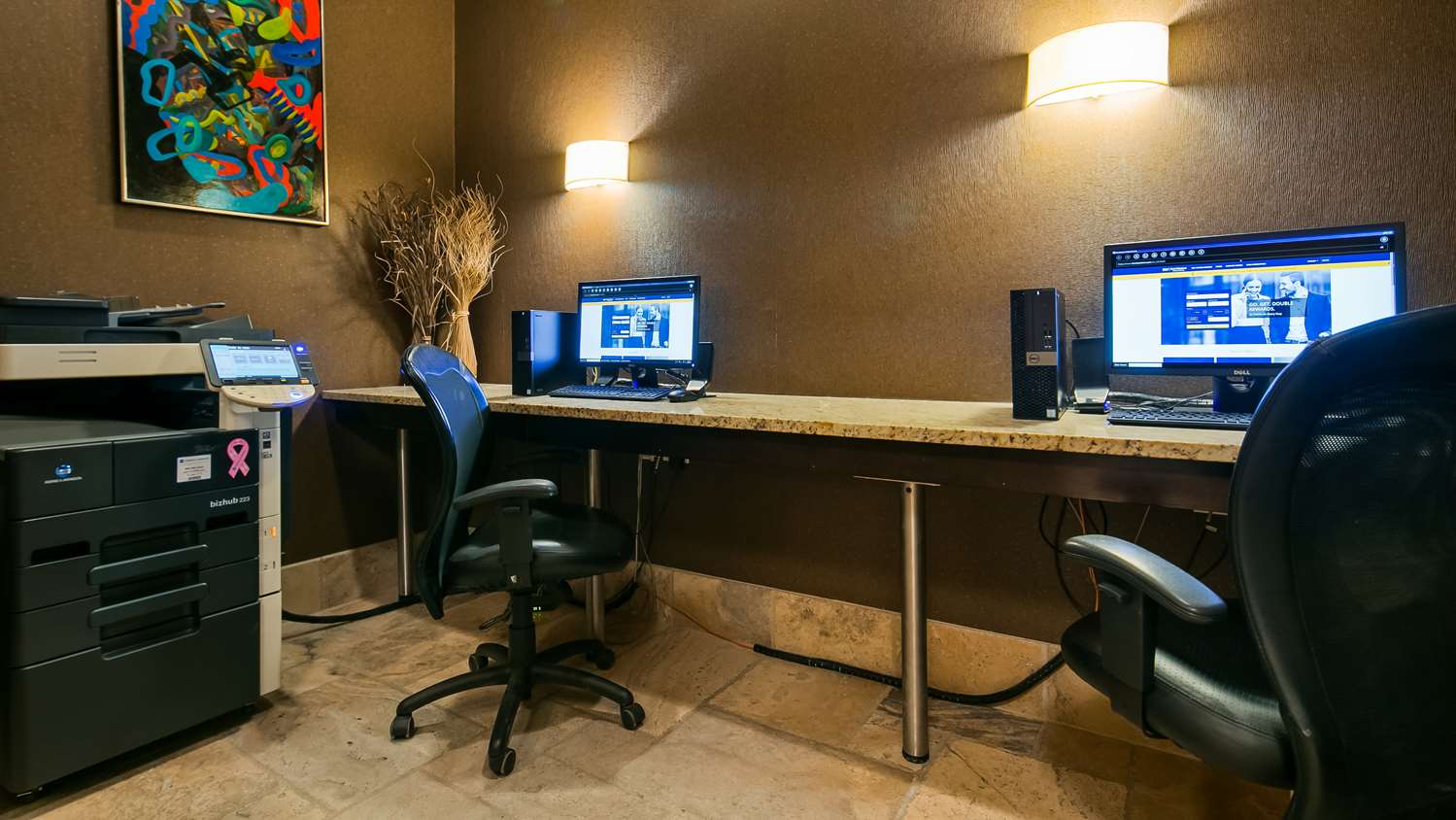 Фото Best Western Sunrise Inn & Suites