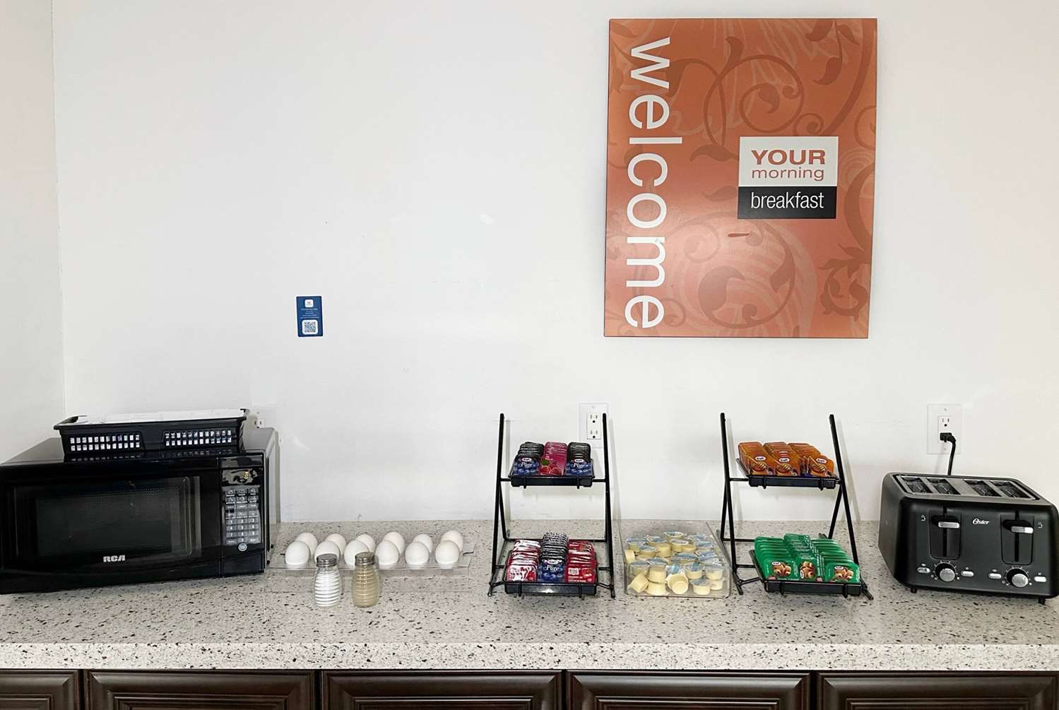 Фото Travelodge by Wyndham Welland