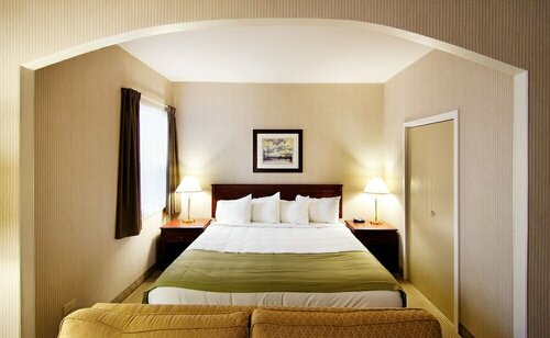 Гостиница Ramada by Wyndham St. John's в Сент-Джонсе