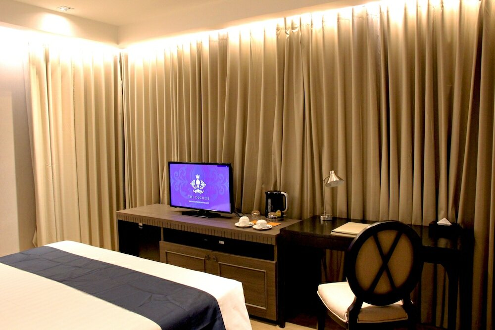 Фото The Duchess Hotel and Residences