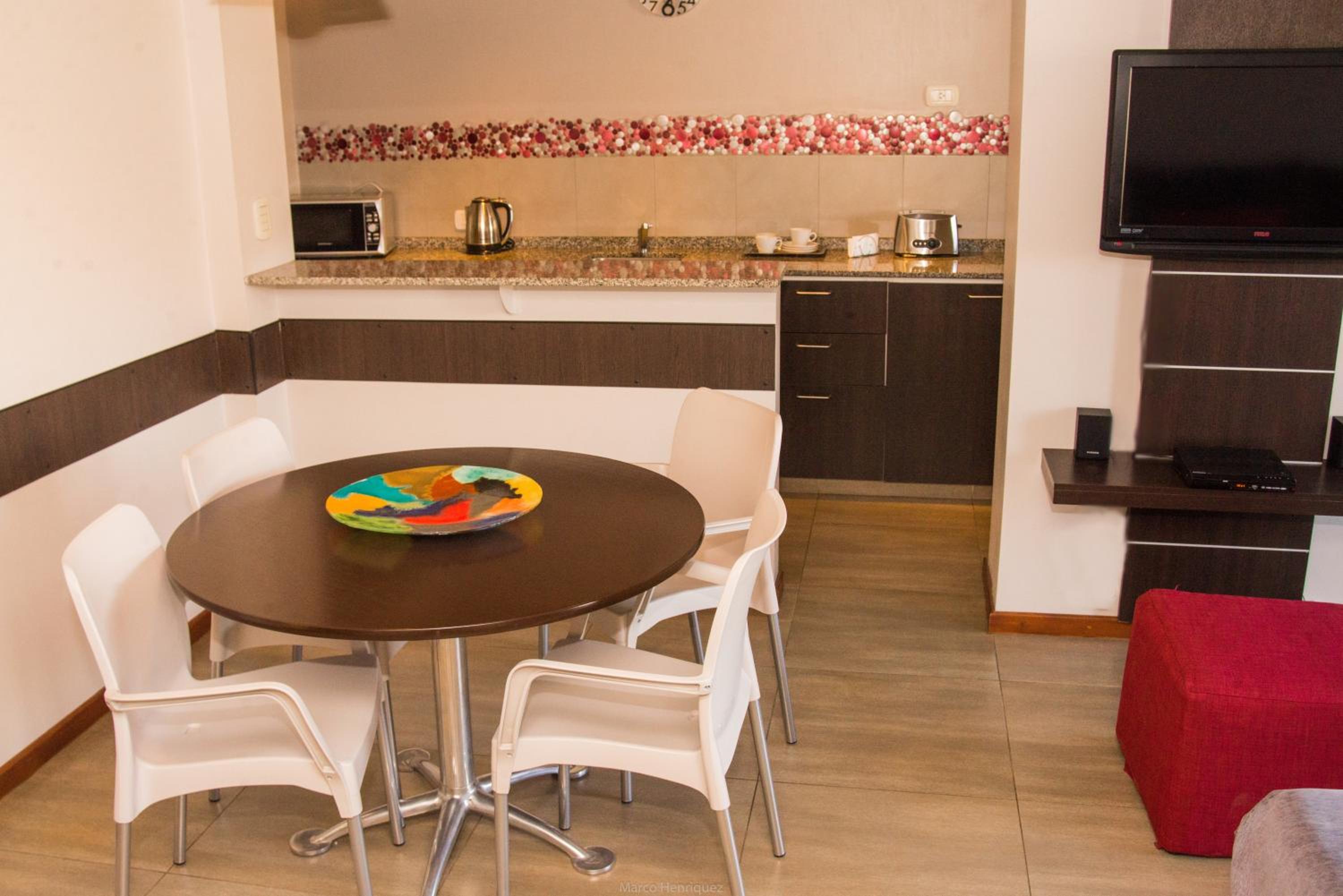 Фото Kube Apartments Express
