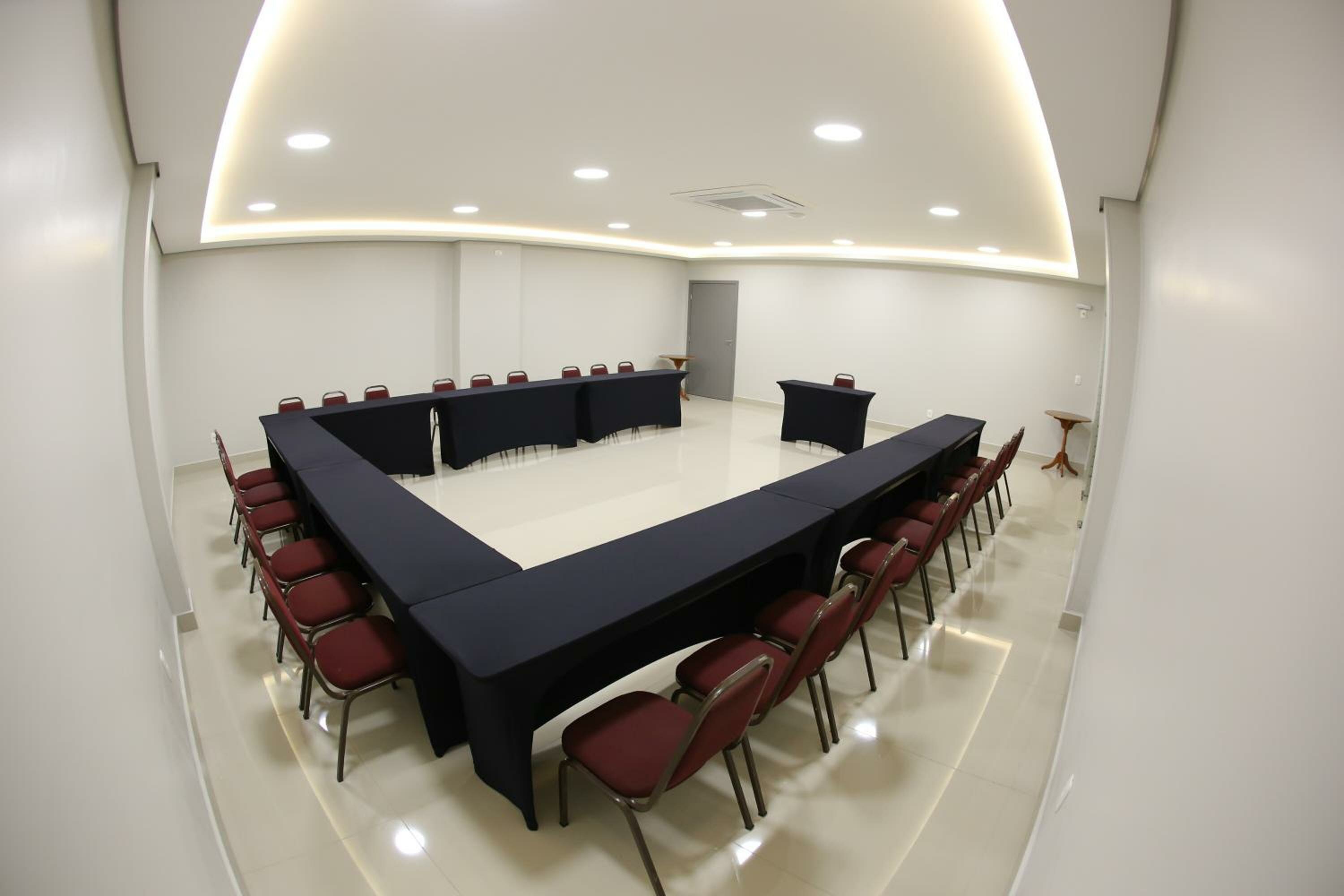 Фото Hotel Caiuá Express Umuarama