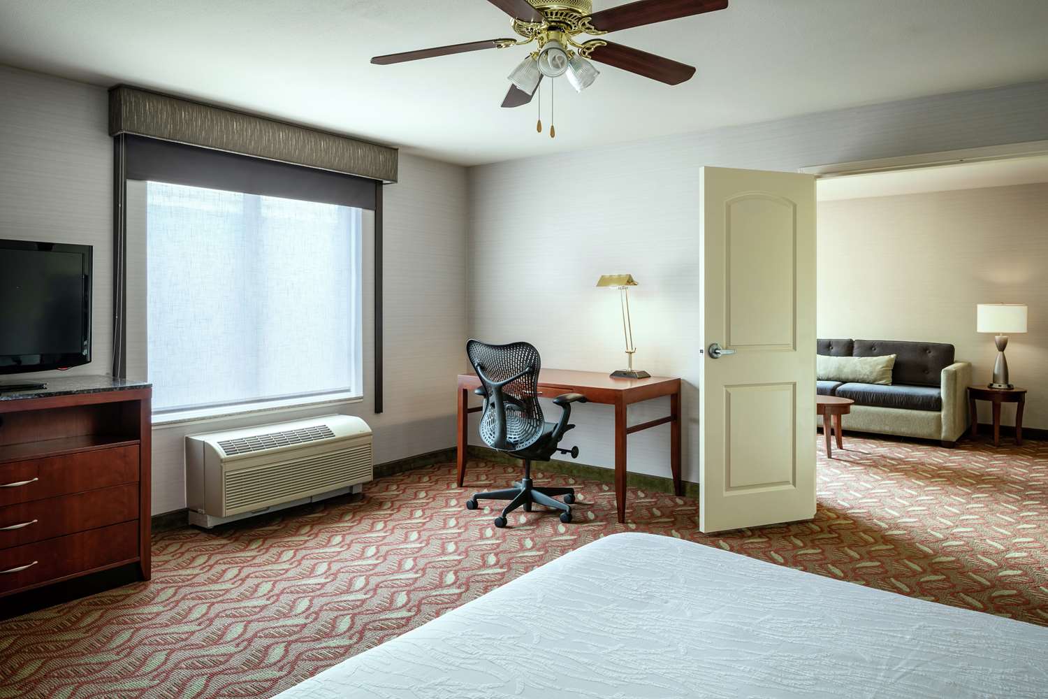 Фото Hilton Garden Inn Corvallis