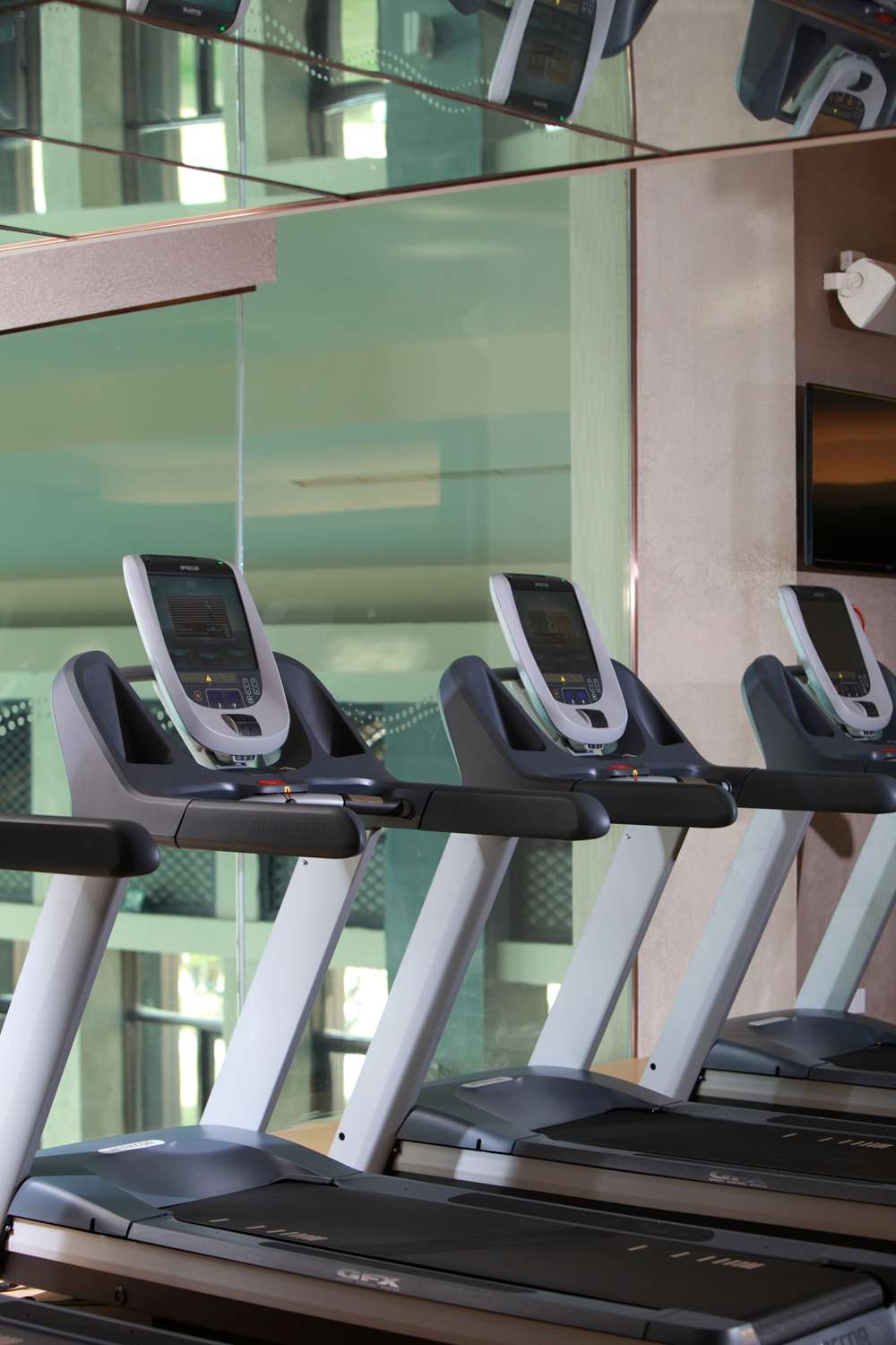 Фото Doubletree by Hilton Hotel Jiaxing