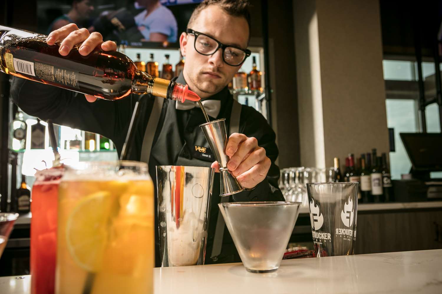 Фото Hilton Garden Inn Iowa City Downtown University