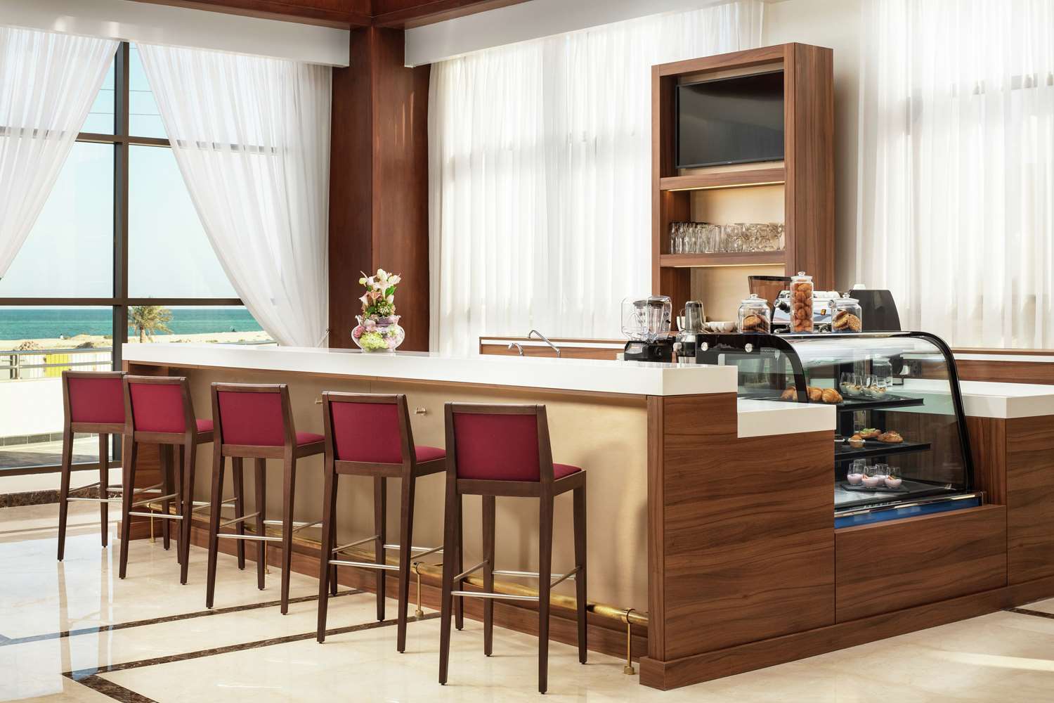 Фото Hilton Garden Inn Al Jubail