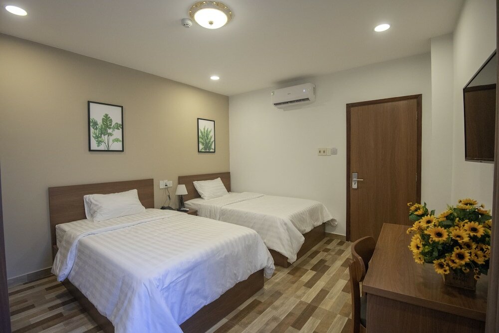 Фото Vic House Hotel