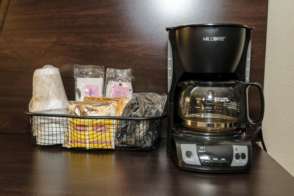 Фото Red Roof Inn Pensacola Fairgrounds