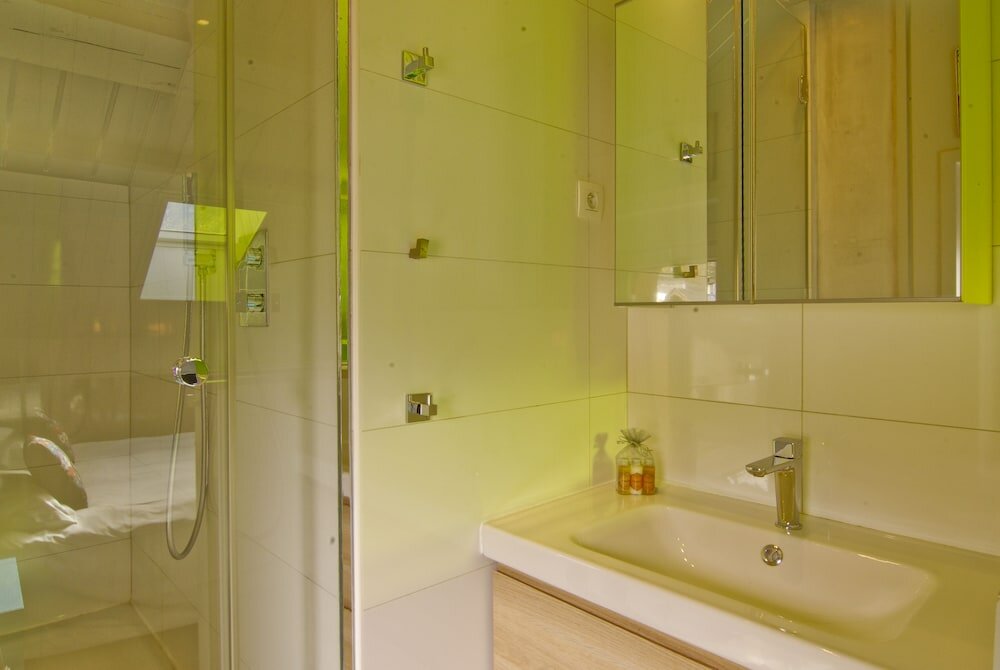 Фото Hotel de l'Arve by HappyCulture