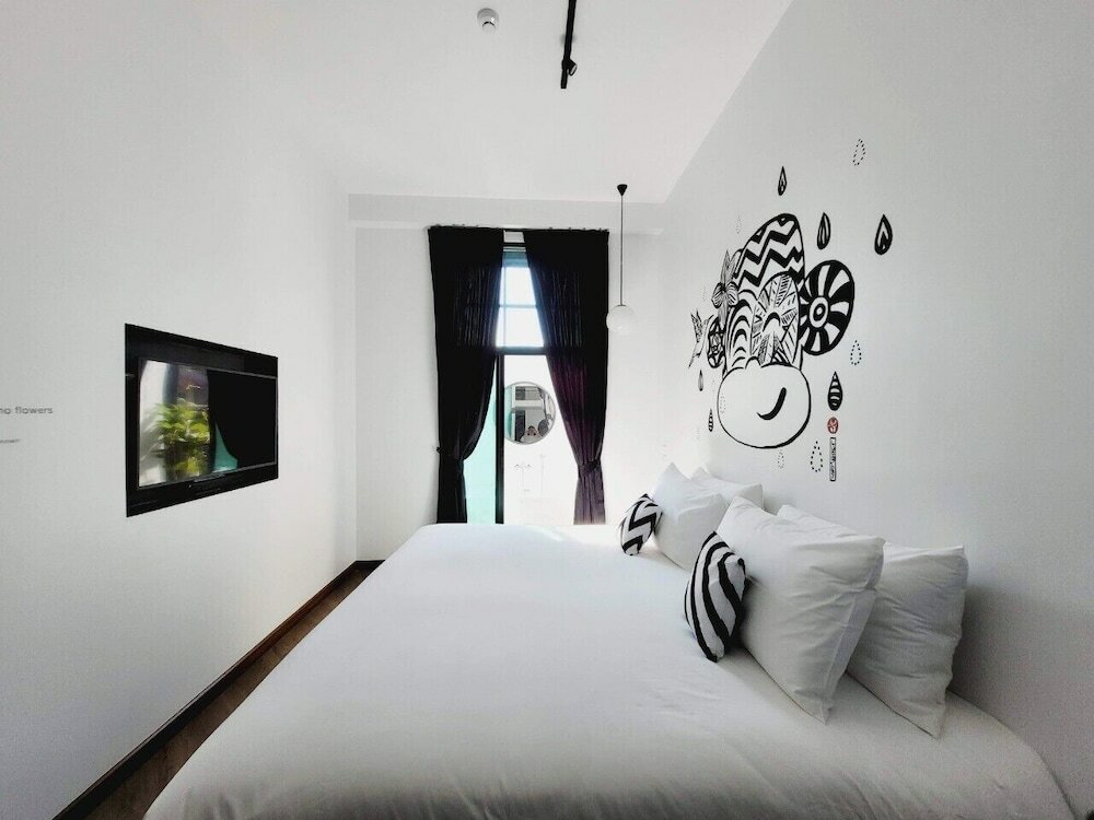 Фото Blu Monkey Hub & Hotel Ranong