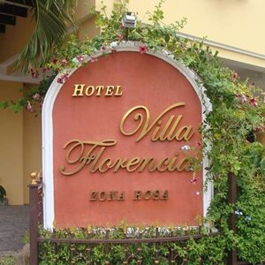 Гостиница Hotel Villa Florencia Zona Rosa