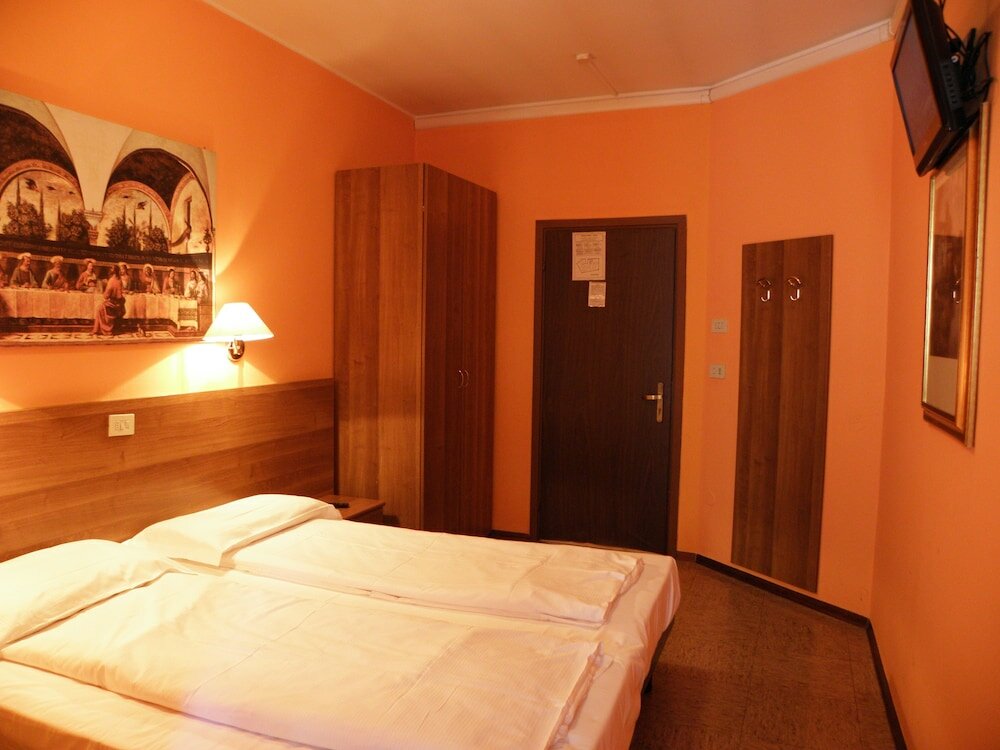 Фото Hotel Corona